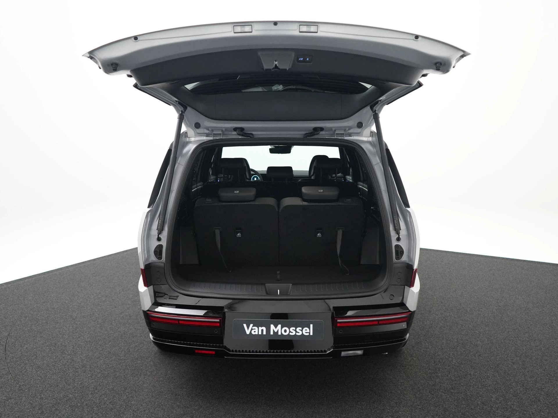 Hyundai-Santa Fe-image-48