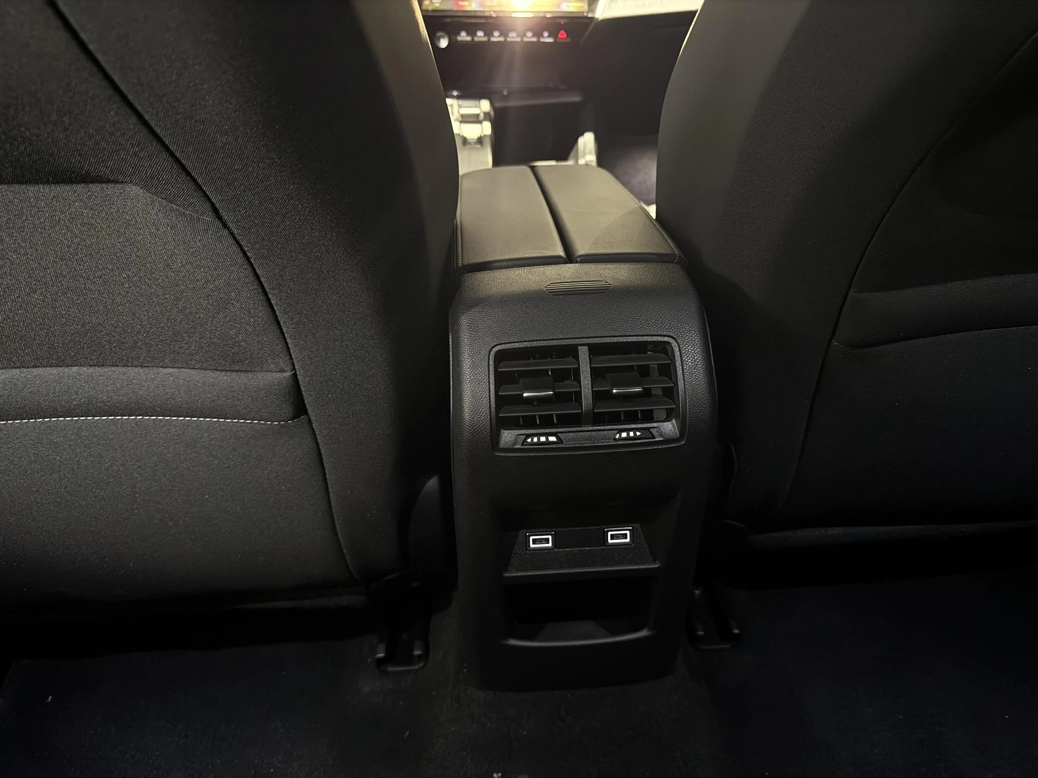 Peugeot 408 1.2 Hybrid 145 e-DCS6 Allure
