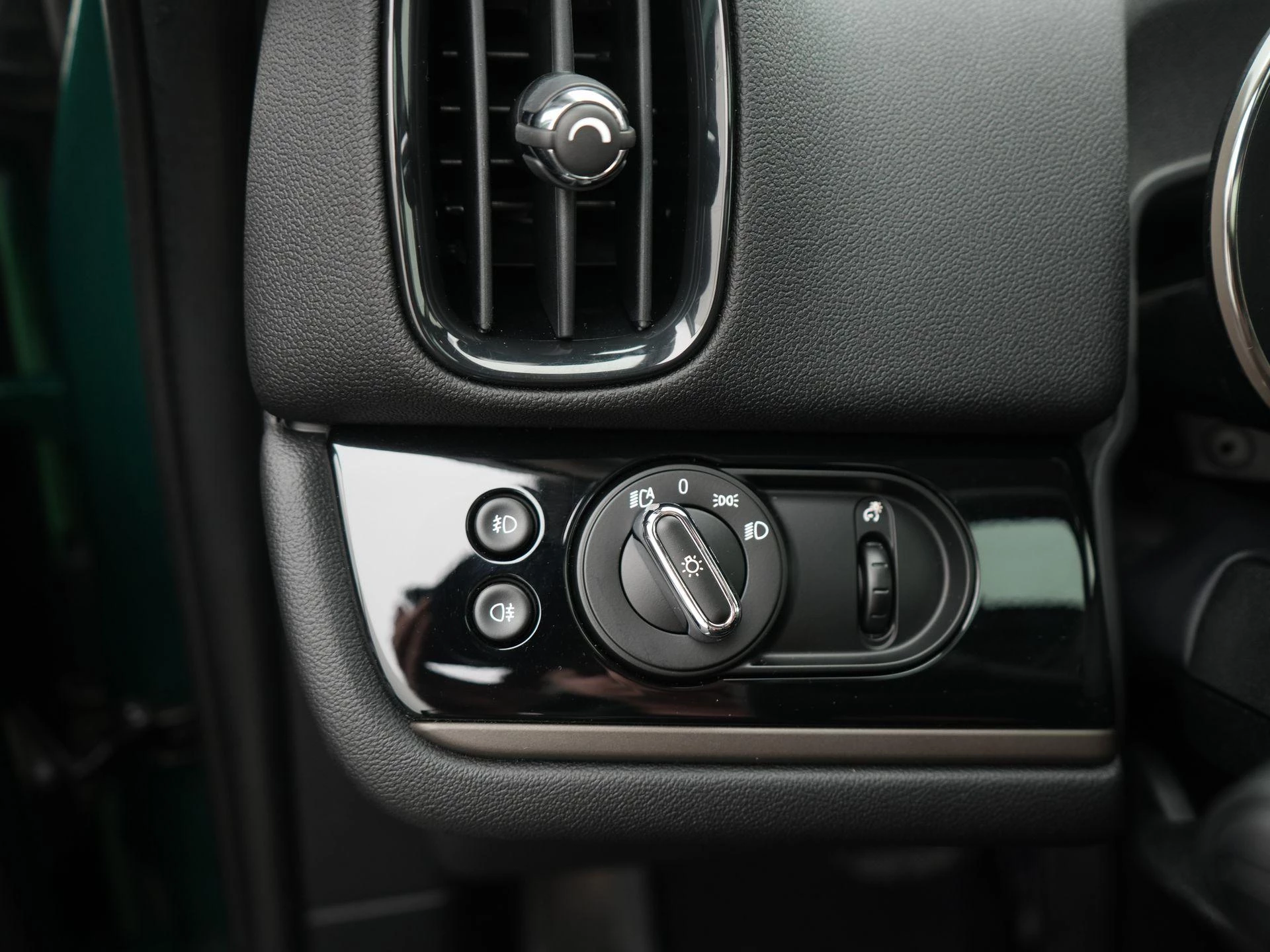 MINI-Countryman-image-34