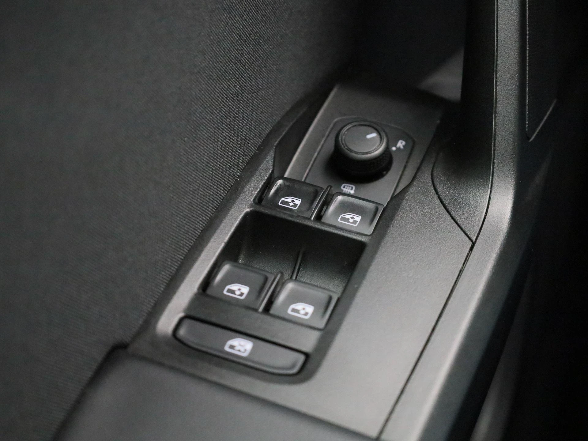SEAT-Leon-image-29