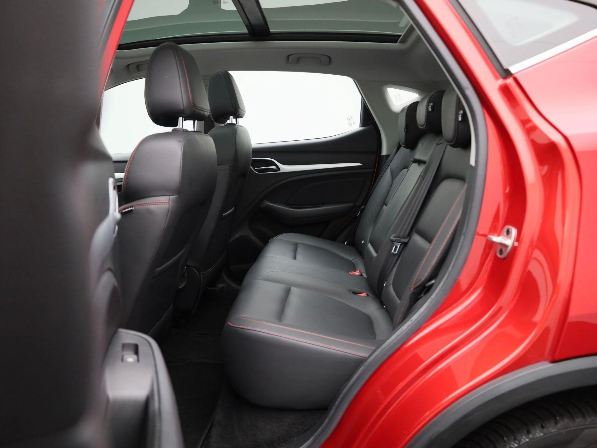 MG ZS EV Long Range Luxury 70 kWh