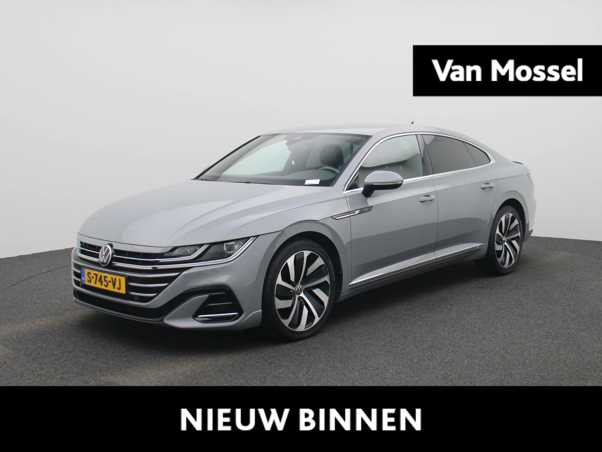 Volkswagen-Arteon-image-0