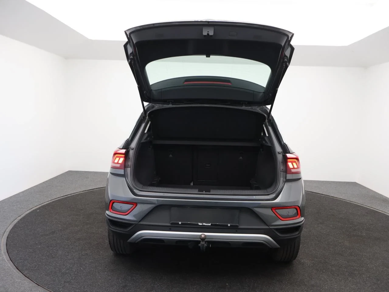 Volkswagen T-Roc T-Roc Life Business 1.5TSI 150PK *AUTOMAAT*TREKHAAK*CAMERA*PDC*ACC*VIRTUAL COCKPIT*APP-CONNECT*ZETELVERWARMING*...*
