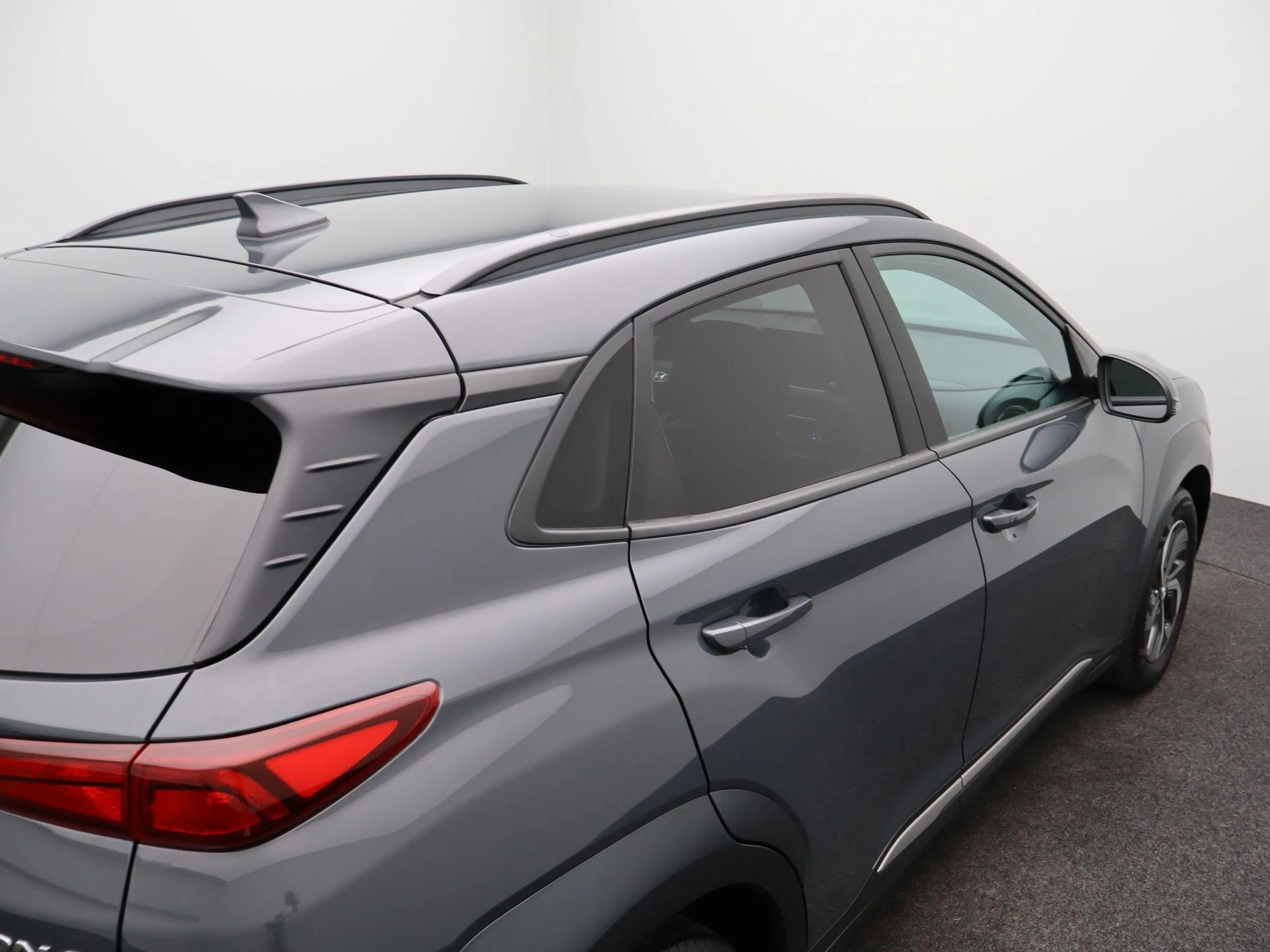 Hyundai-Kona-image-41