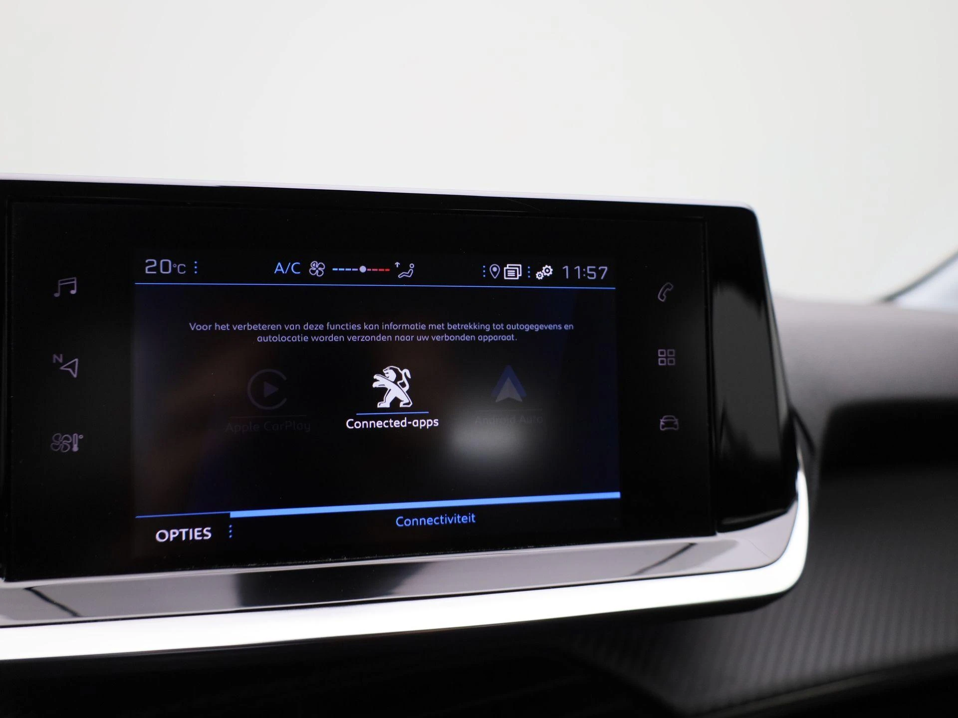 Peugeot-208-image-21
