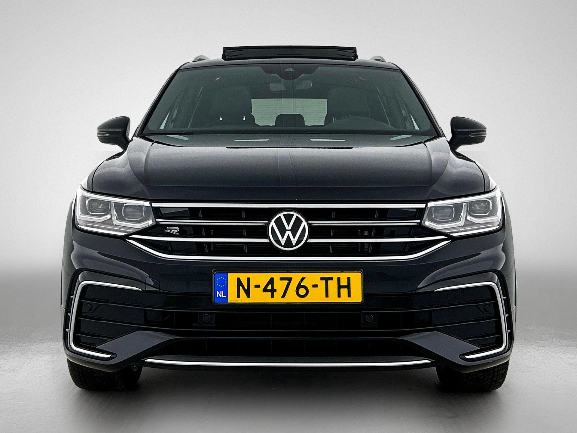 Volkswagen-Tiguan Allspace-image-4