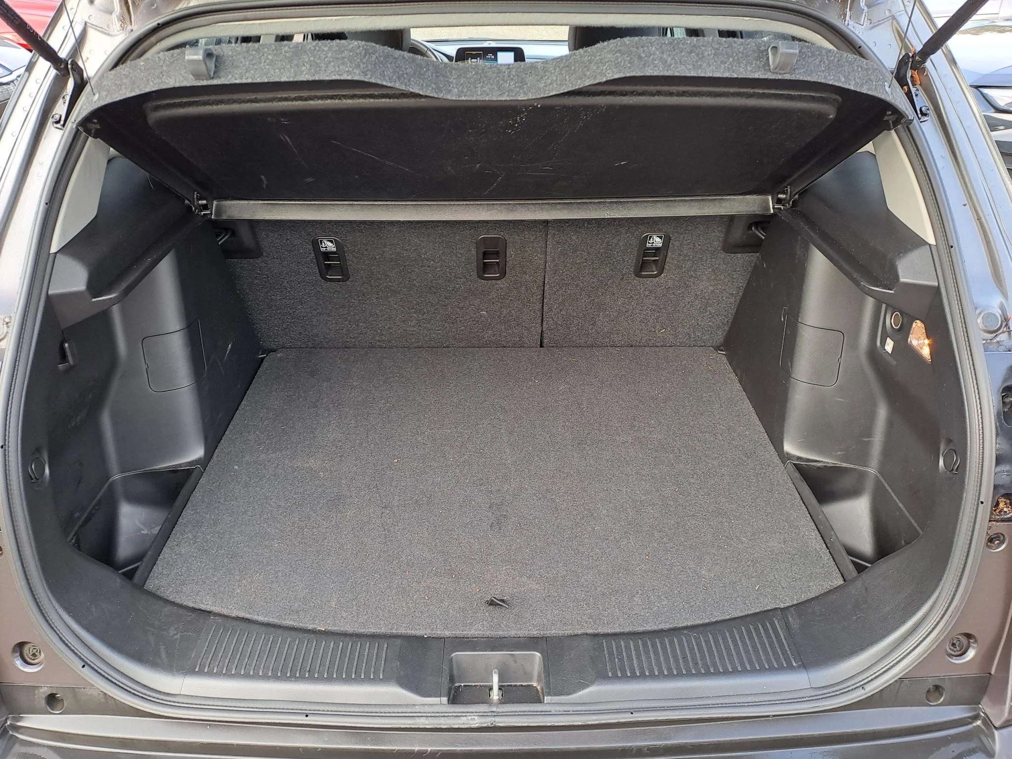 Suzuki-S-Cross-image-7