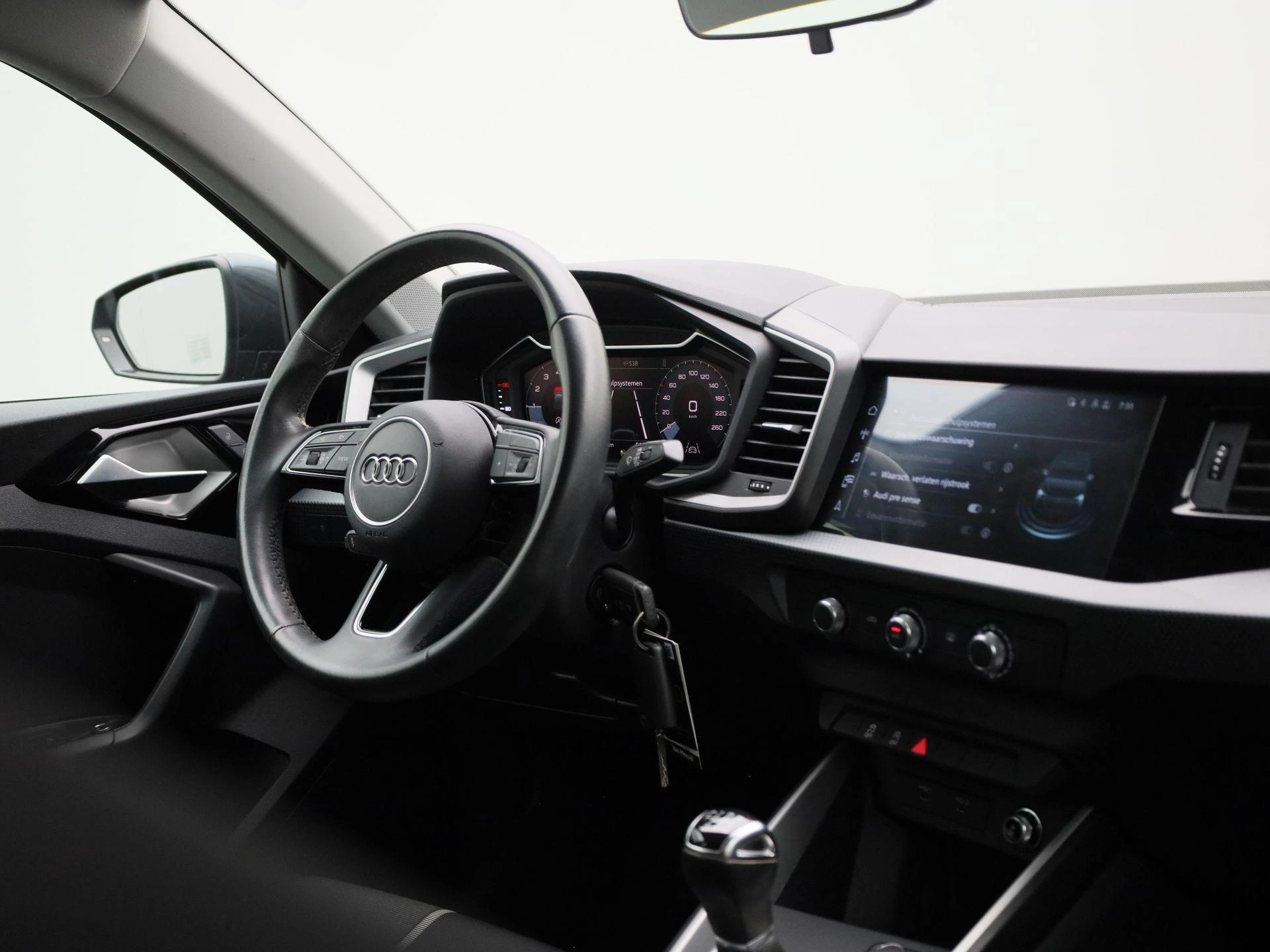 Audi-A1 Sportback-image-32