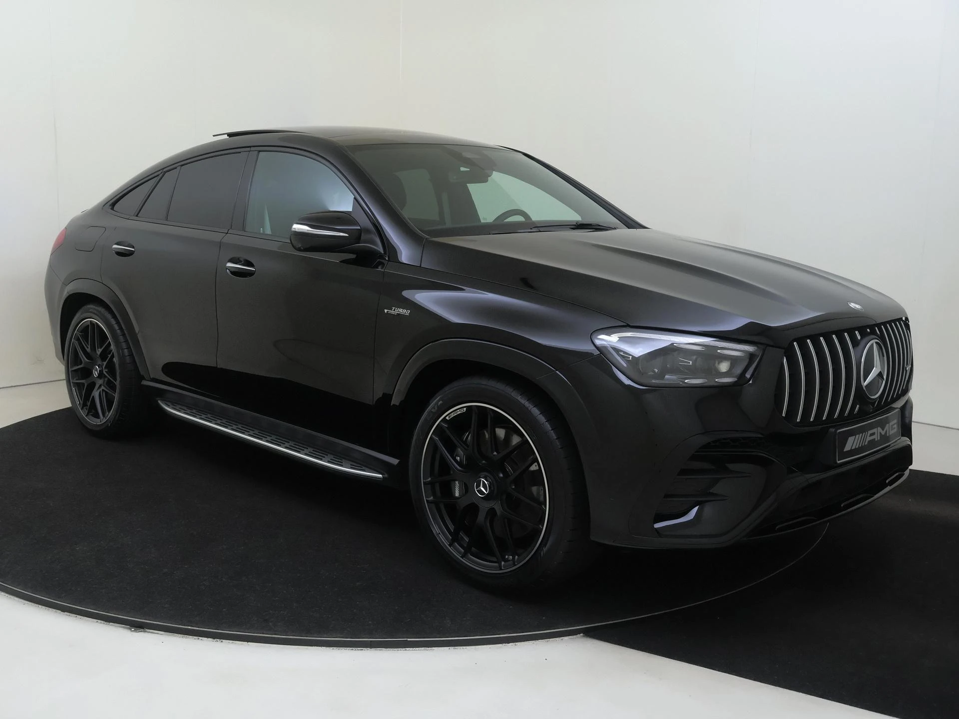 Mercedes-Benz-GLE-image-1