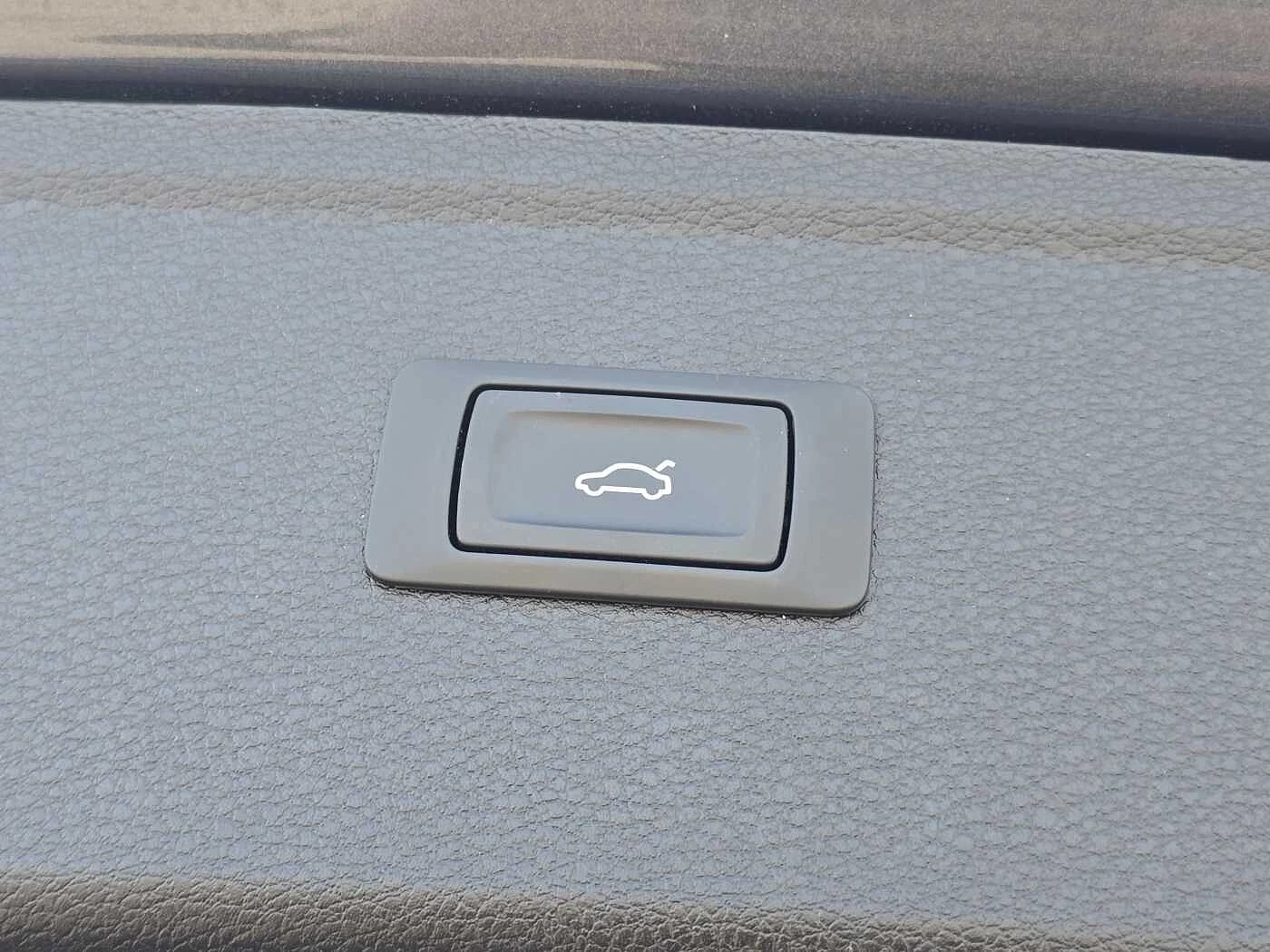 Audi-Q5-image-20