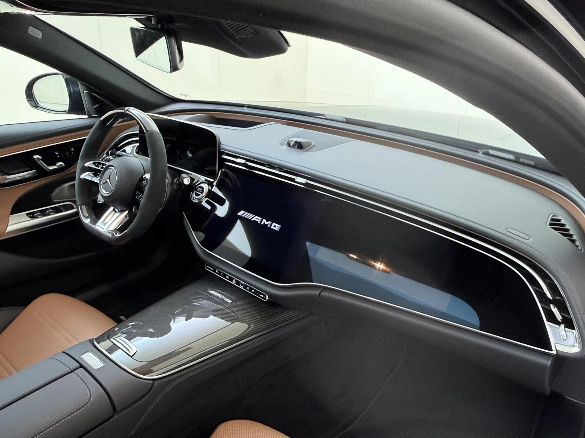 Mercedes-Benz-E-Klasse-image-13