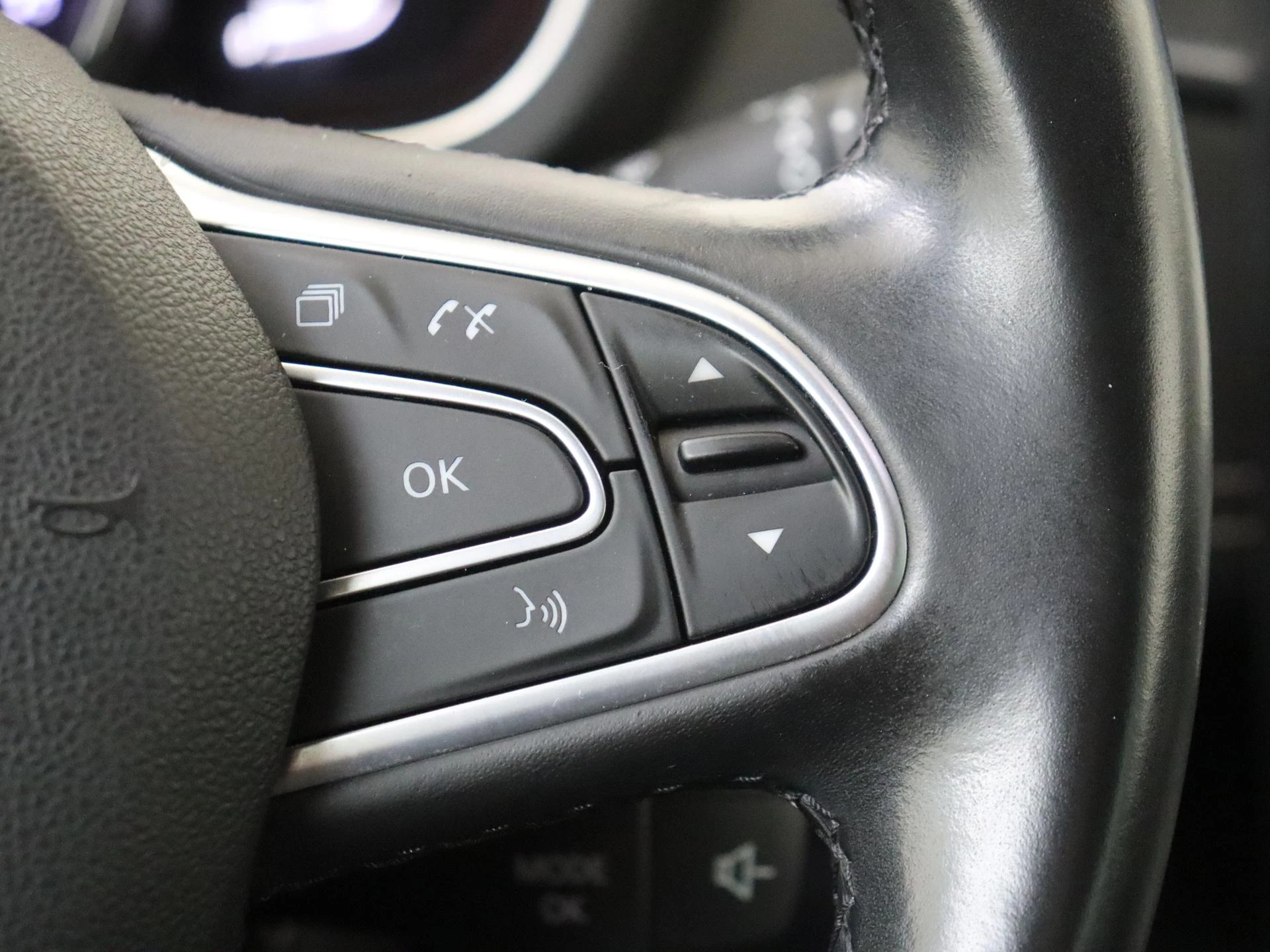 Renault-Scénic-image-17