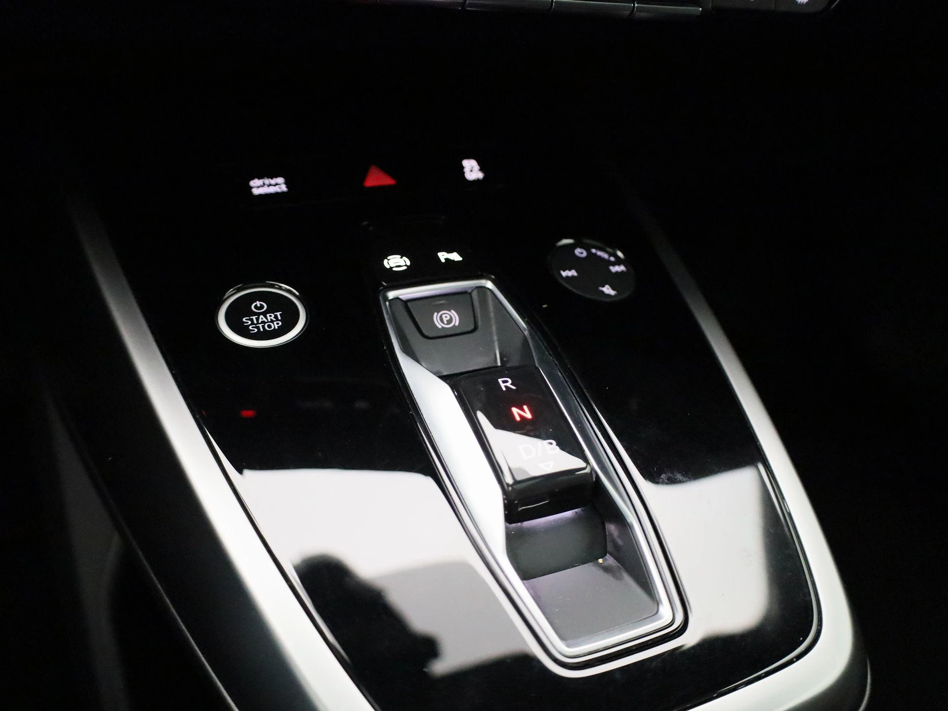 Audi-Q4 Sportback e-tron-image-26