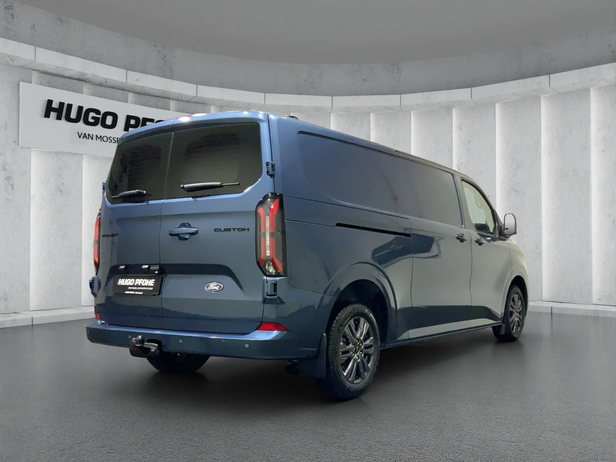 Ford-Transit Custom-image-4