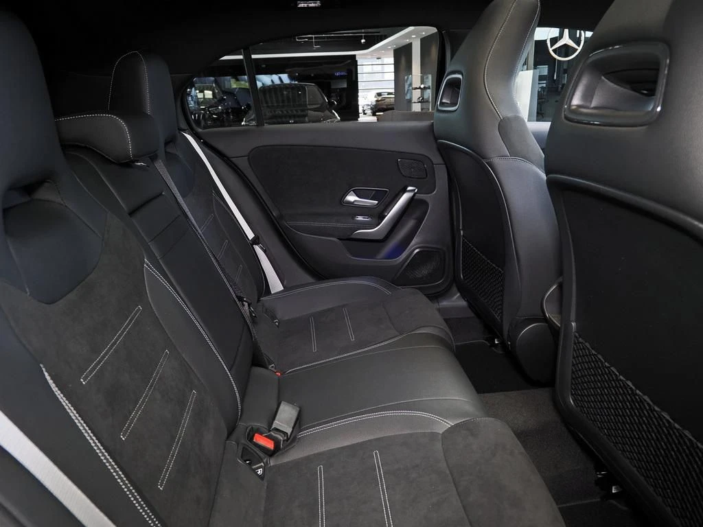Mercedes-Benz-A-Klasse 200 d-image-14