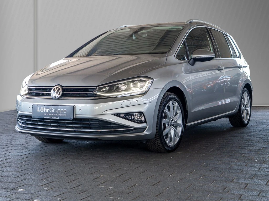Volkswagen-Golf Sportsvan-image-1