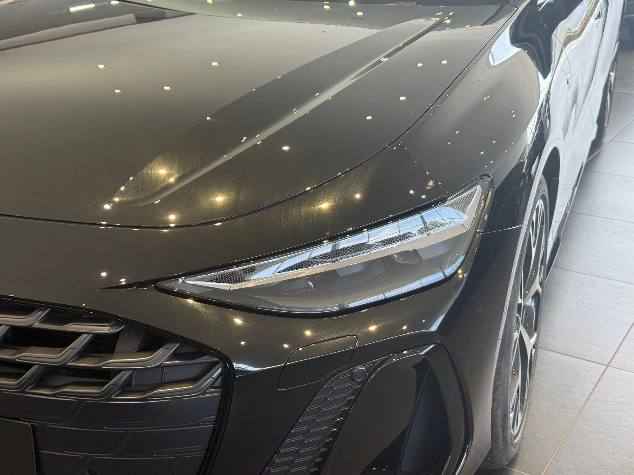 Audi-A6-image-2