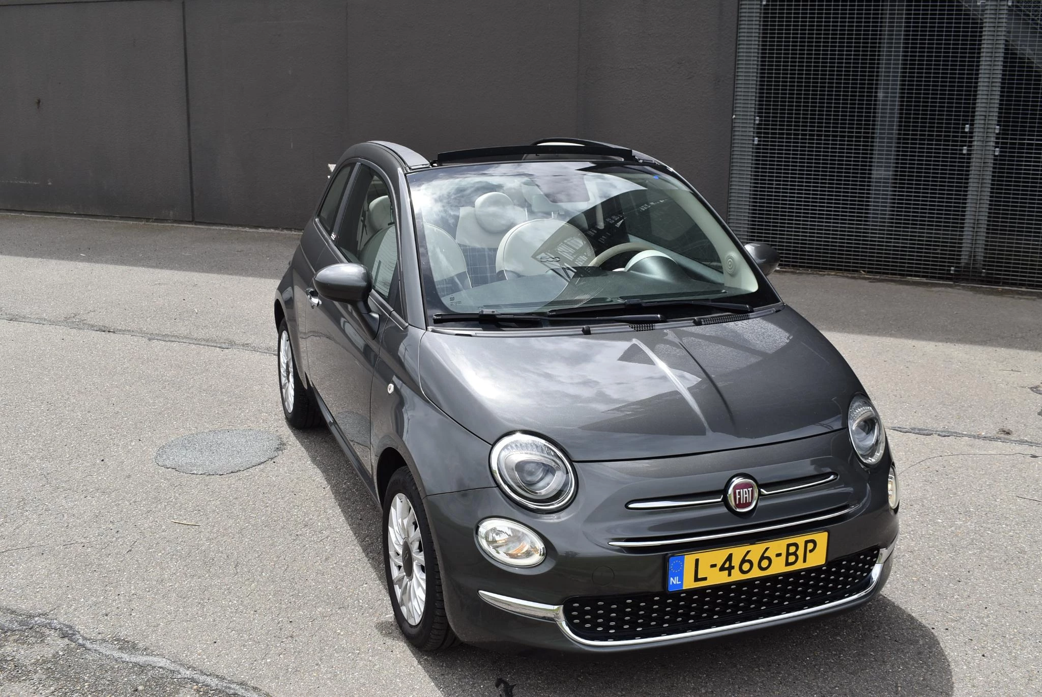 Fiat 500C 1.0 Hybrid Lounge