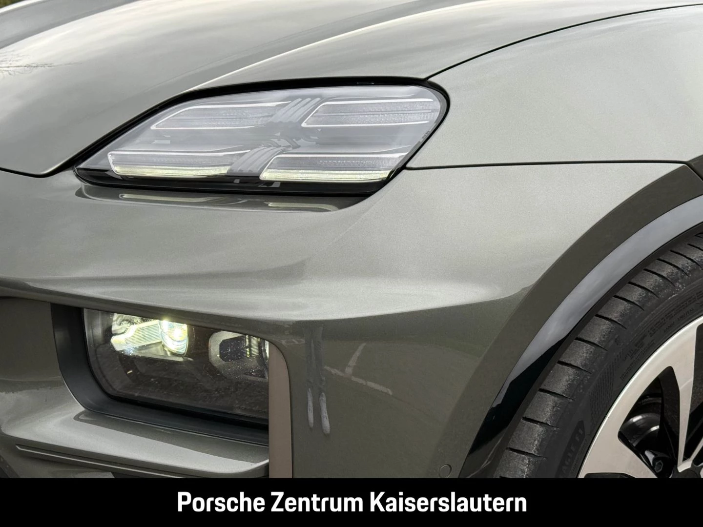 Porsche Macan Turbo 22-Zoll Rückfahrkamera LED-Matrix turbo