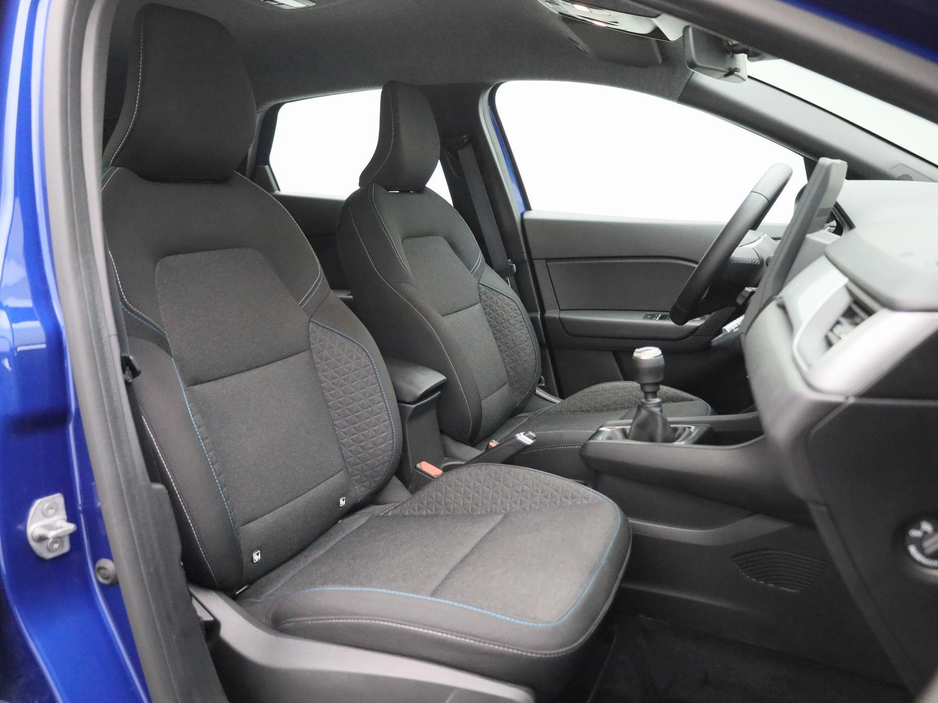 Renault-Captur-image-25