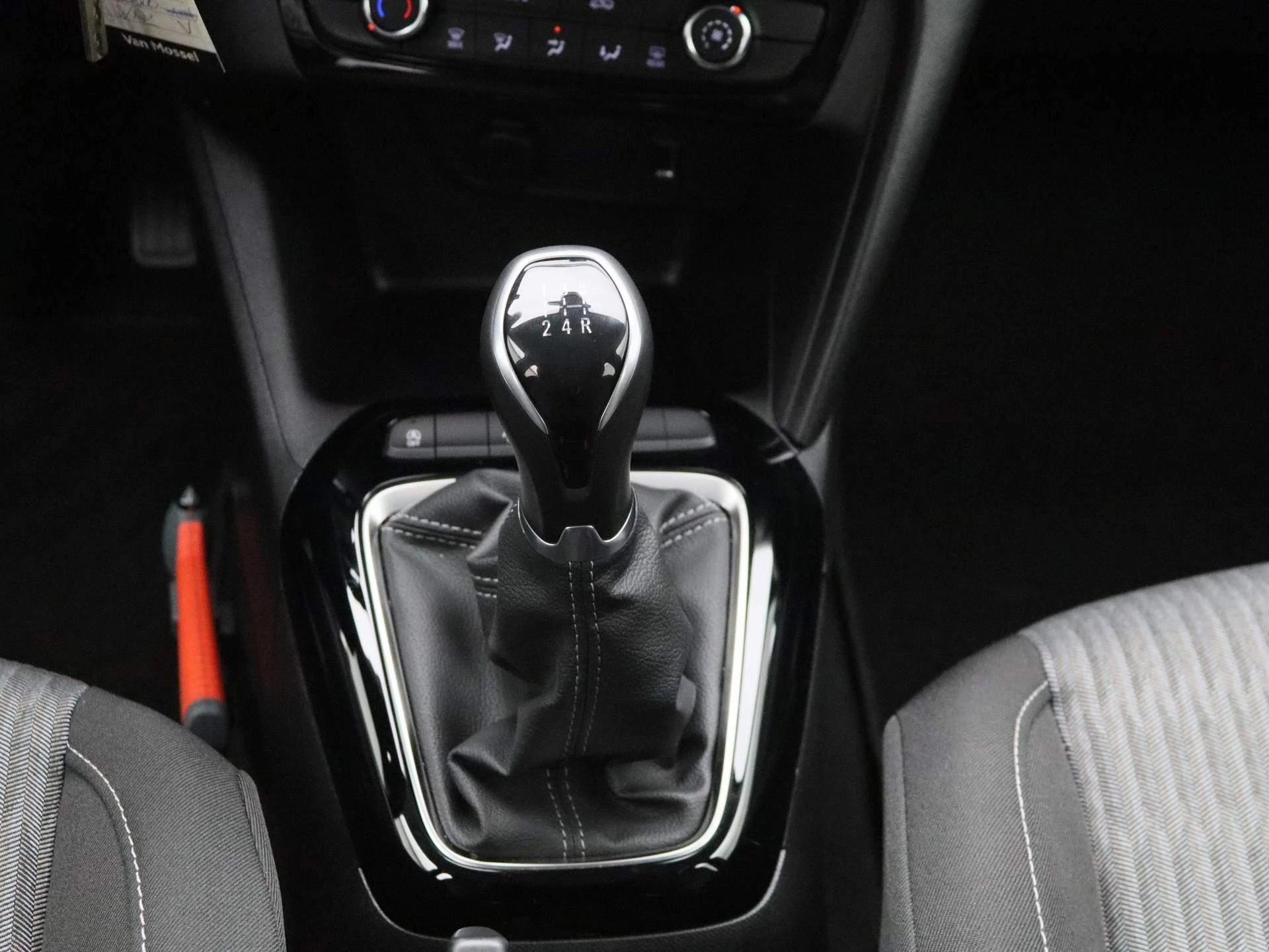 Opel-Corsa-image-8