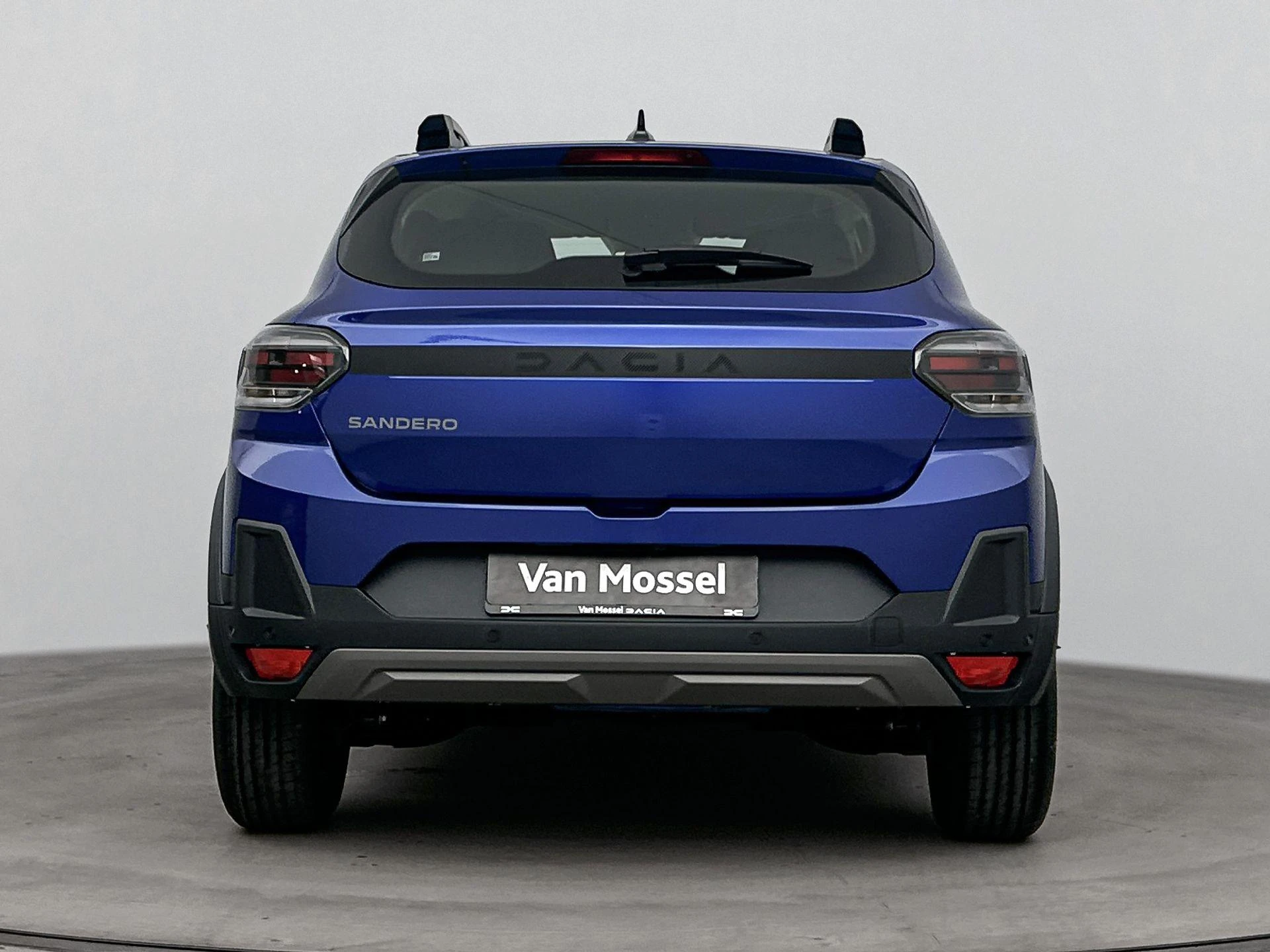 Dacia-Sandero Stepway-image-2