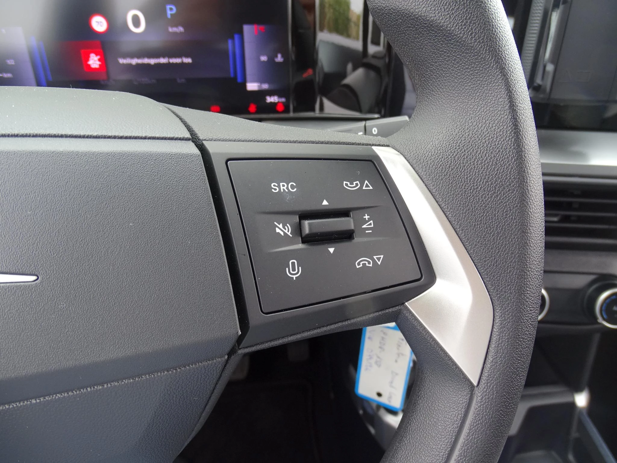 Opel-Frontera-image-21