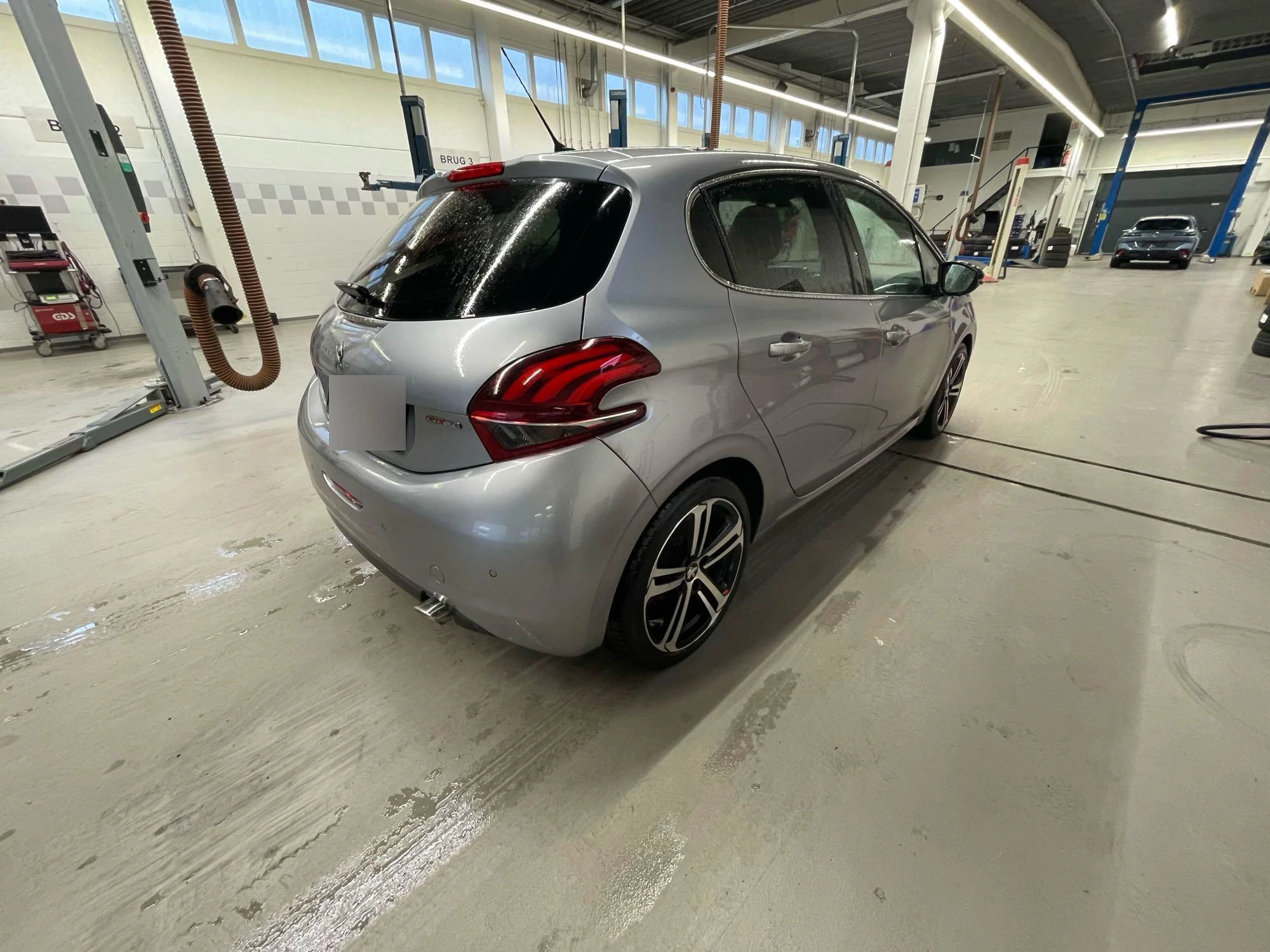 Peugeot 208 1.2 PureTech 81kW s/s Aut. GT Line