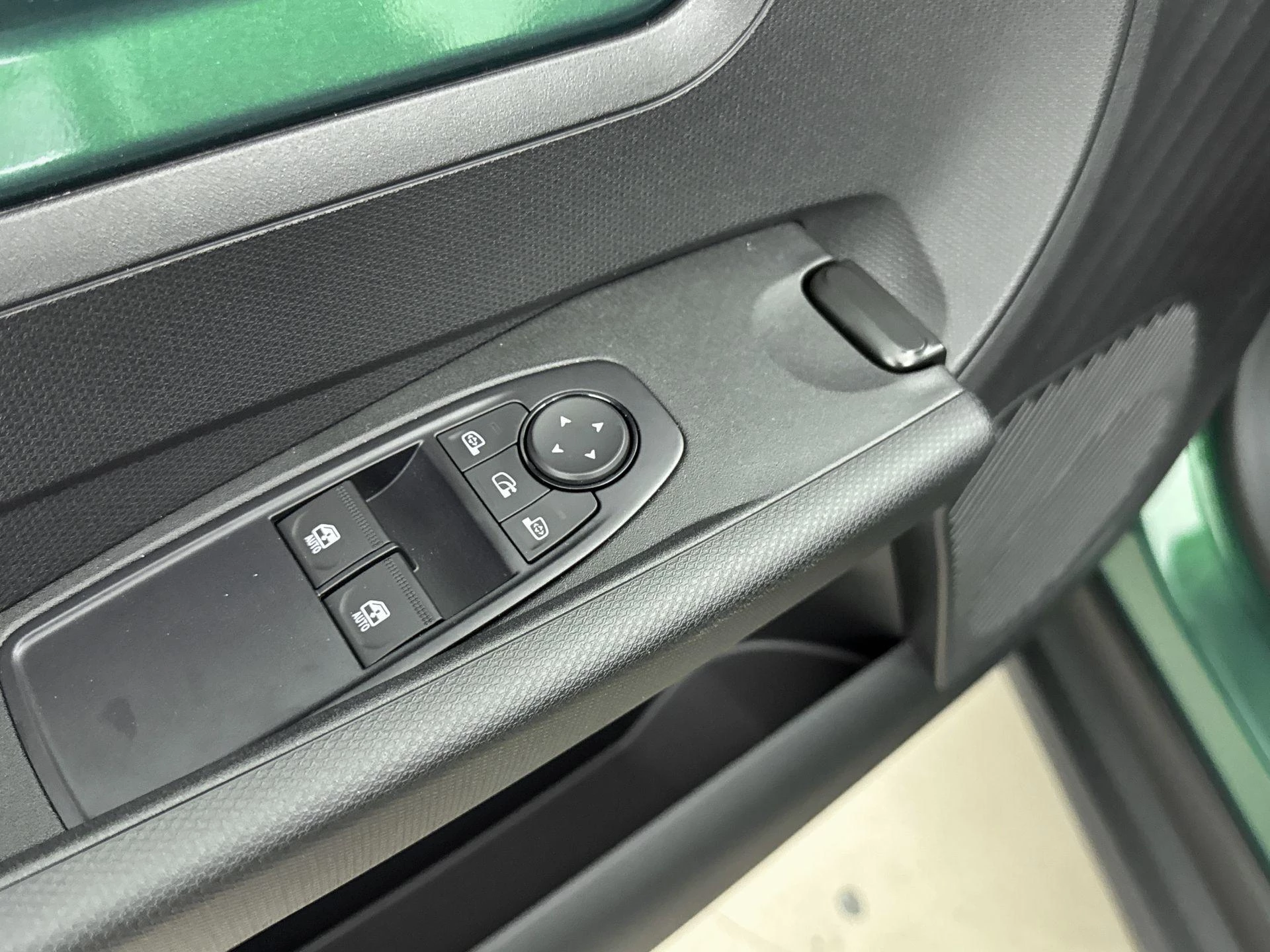Renault-Twingo-image-25