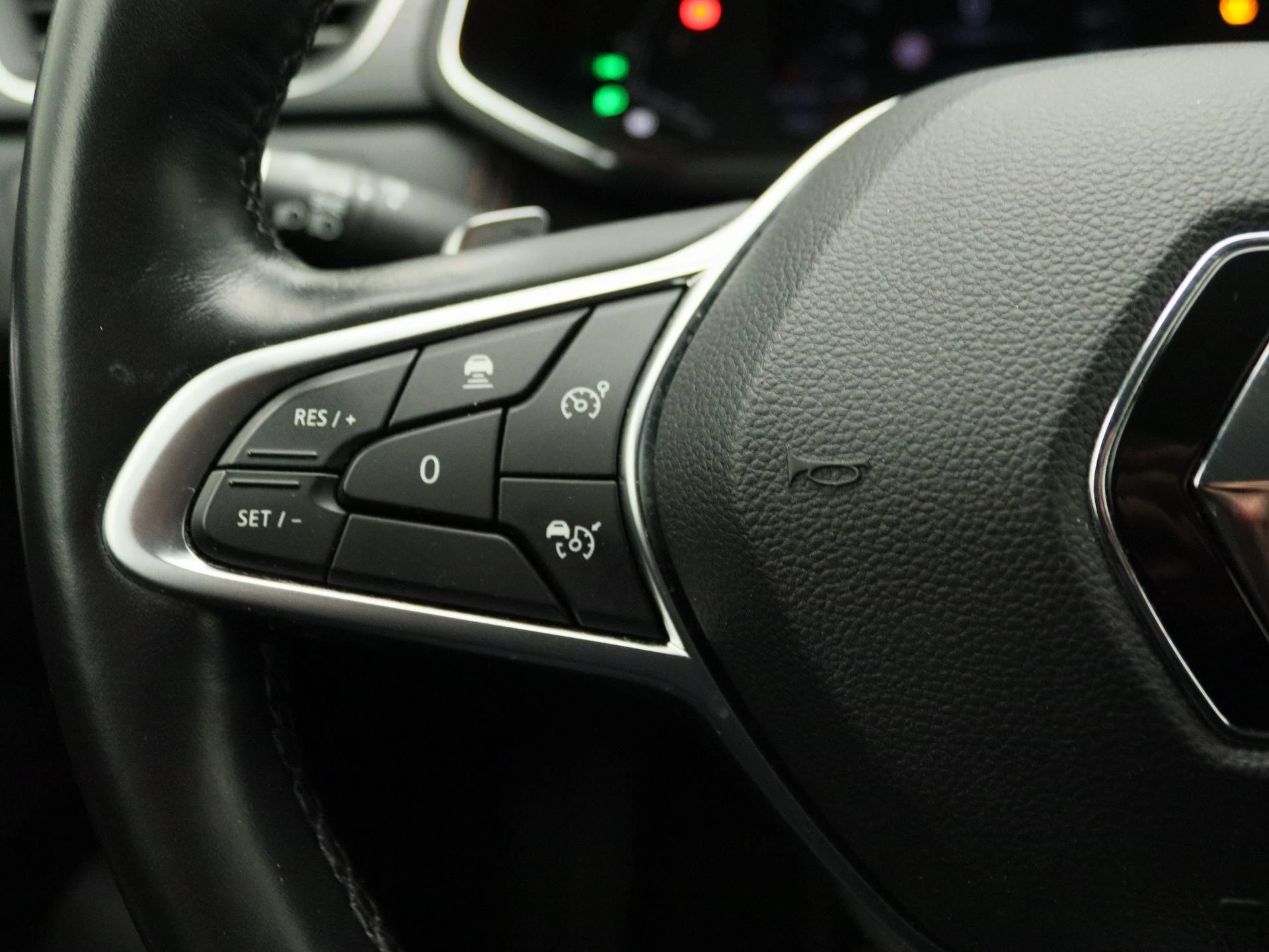 Renault-Captur-image-19