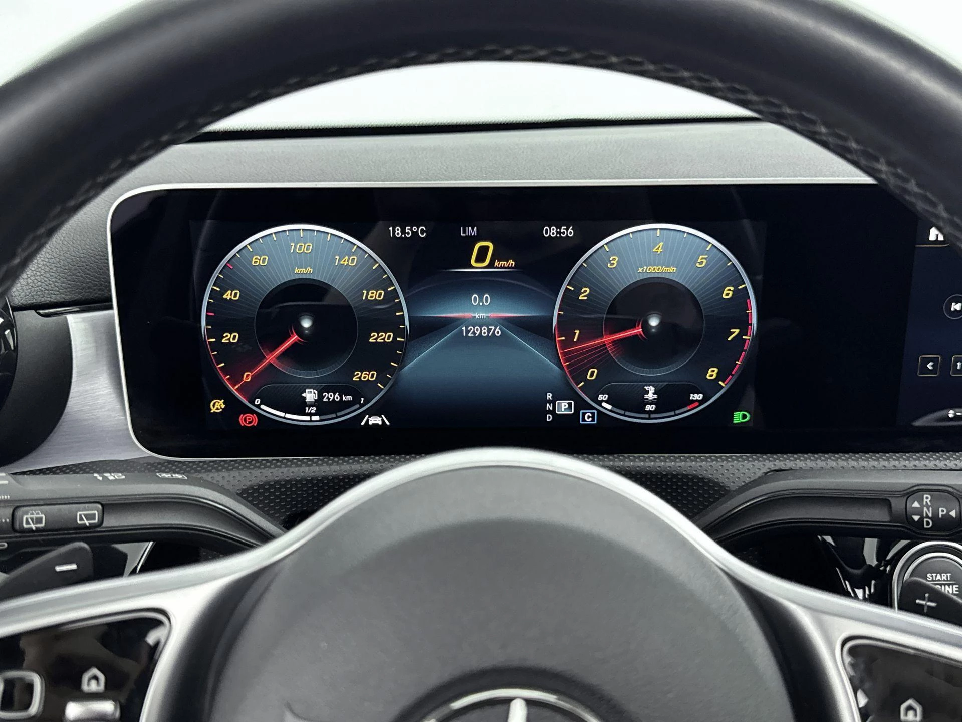 Mercedes-Benz-A-Klasse-image-8
