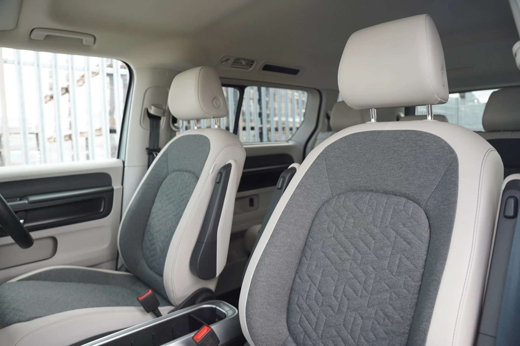 Volkswagen-ID. Buzz-image-20