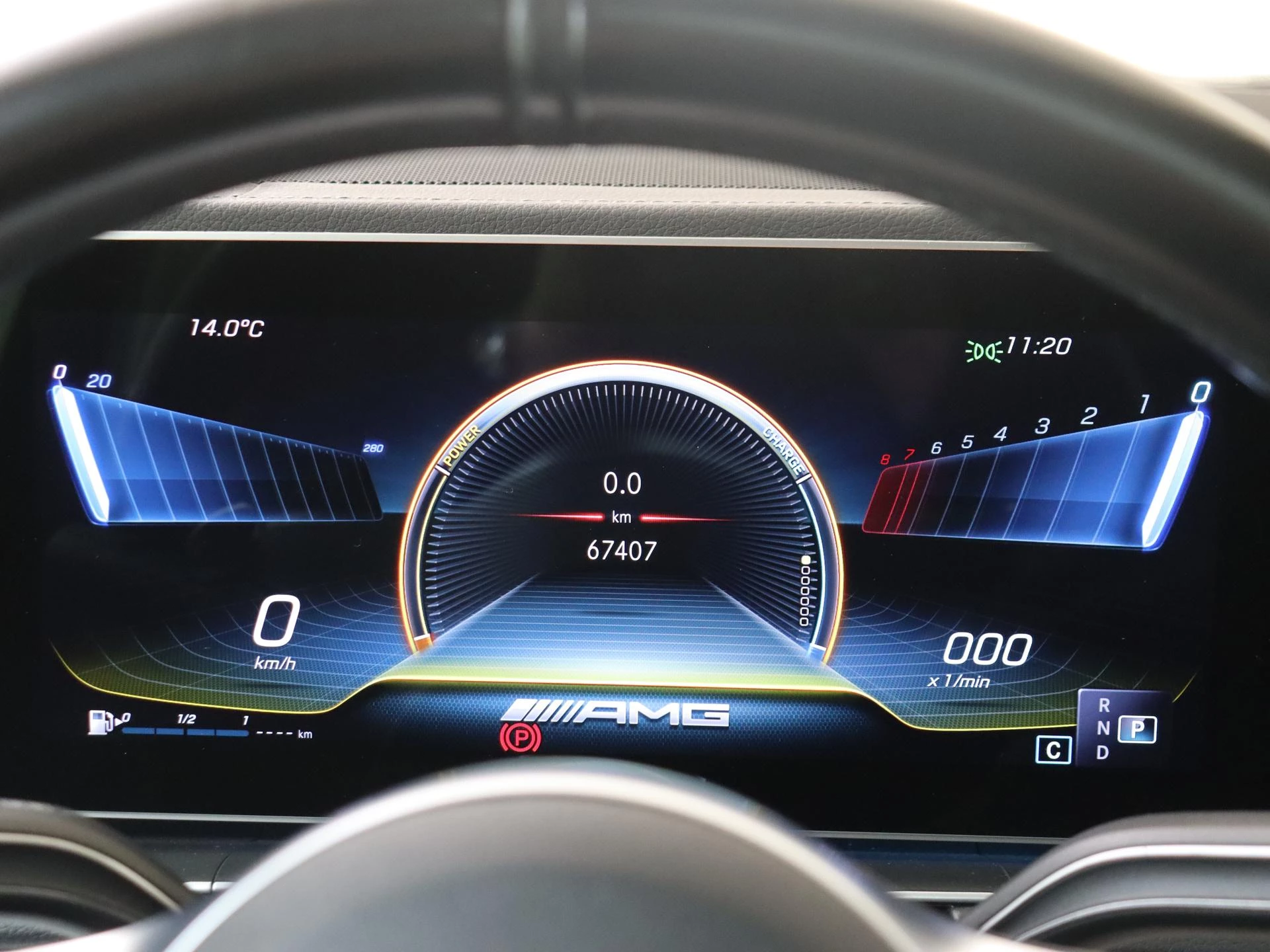 Mercedes-Benz-GLE-image-18