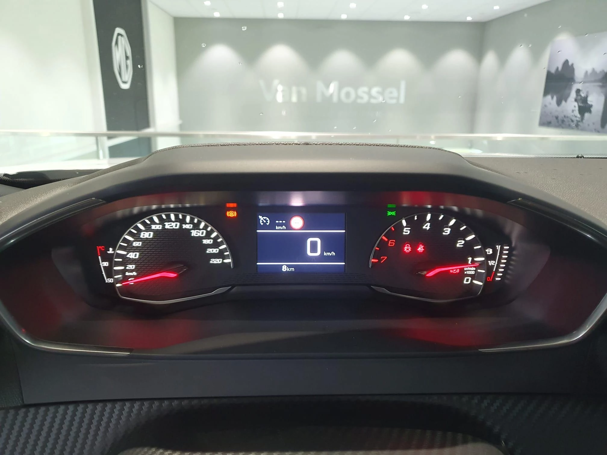 Peugeot-2008-image-7