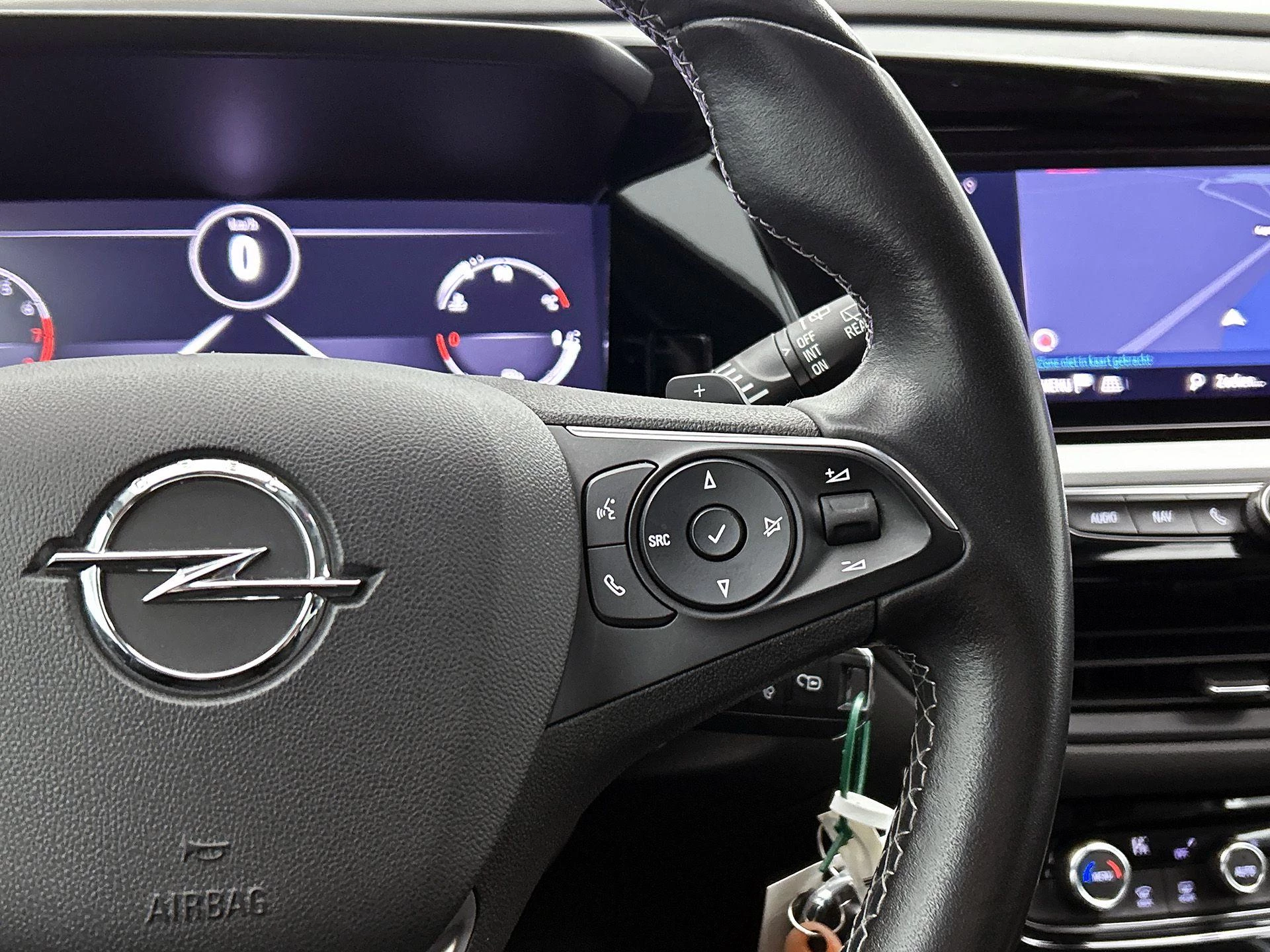 Opel-Grandland-image-5