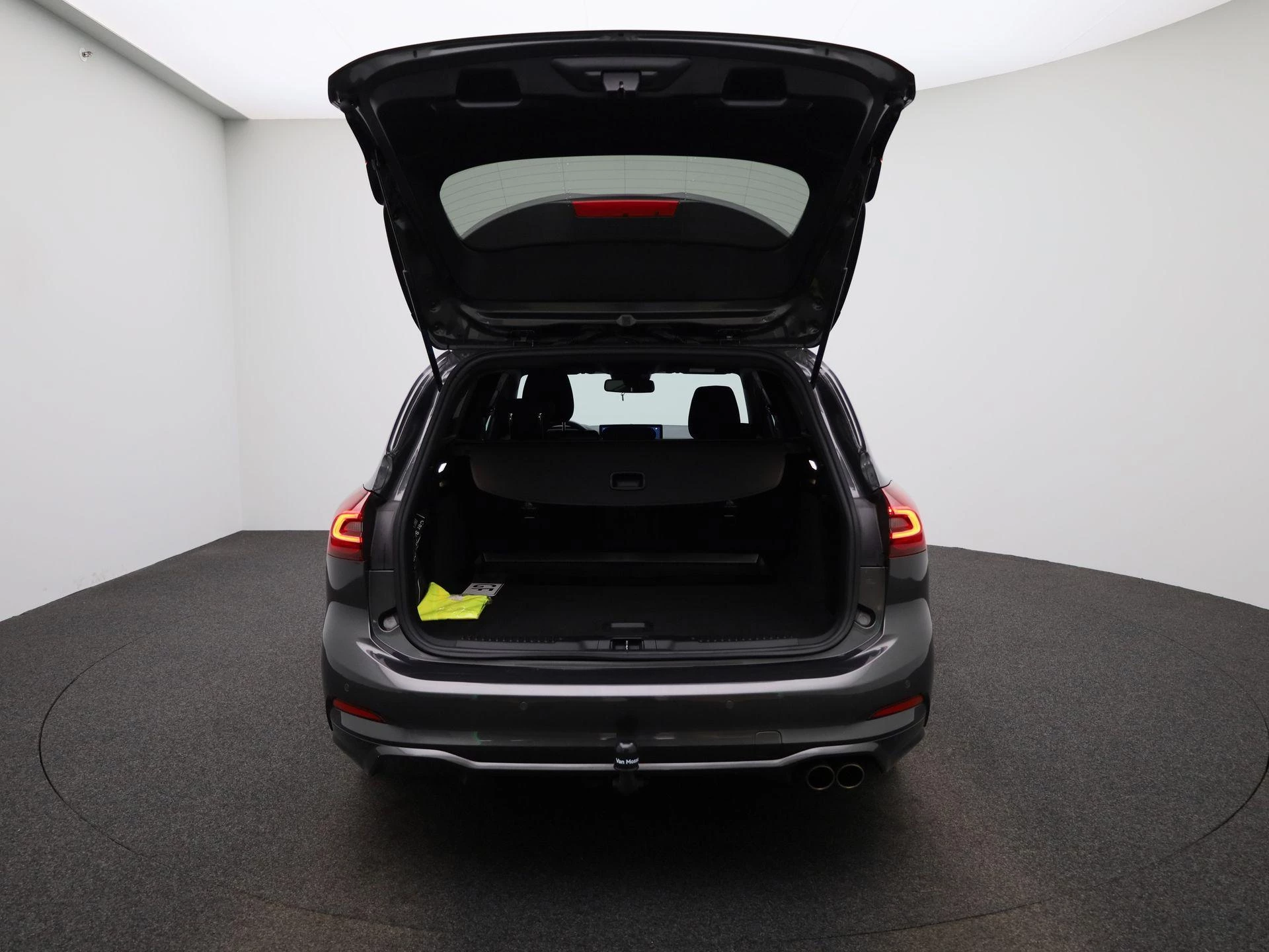 Ford Focus Wagon 1.0 EcoBoost Hybrid ST Line X