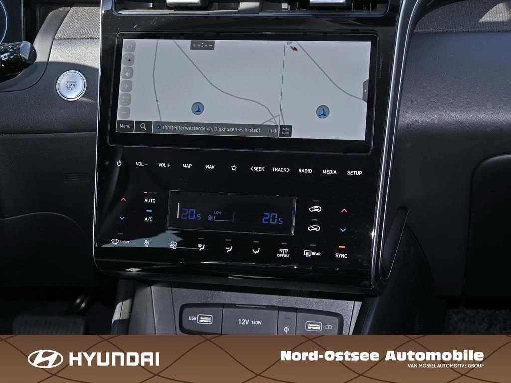 Hyundai Tucson 1.6 T-GDI TREND 4WD SHZ LHZ NAVI KAMERA Trend
