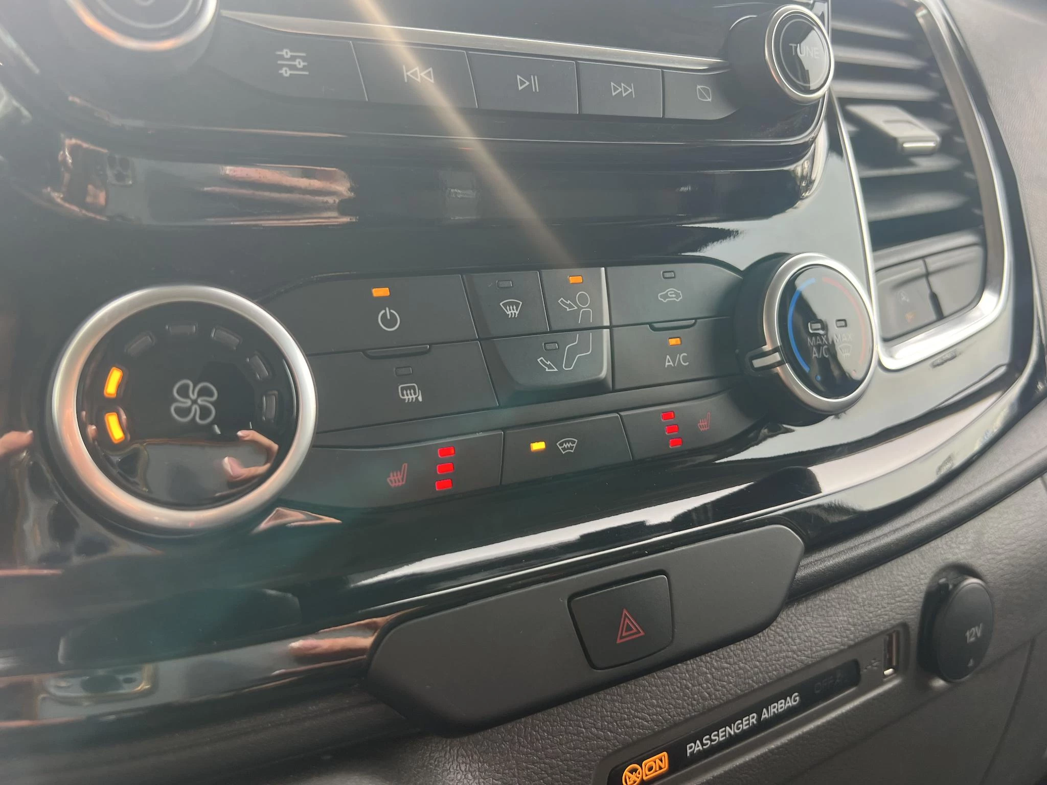 Ford-Transit Custom-image-24