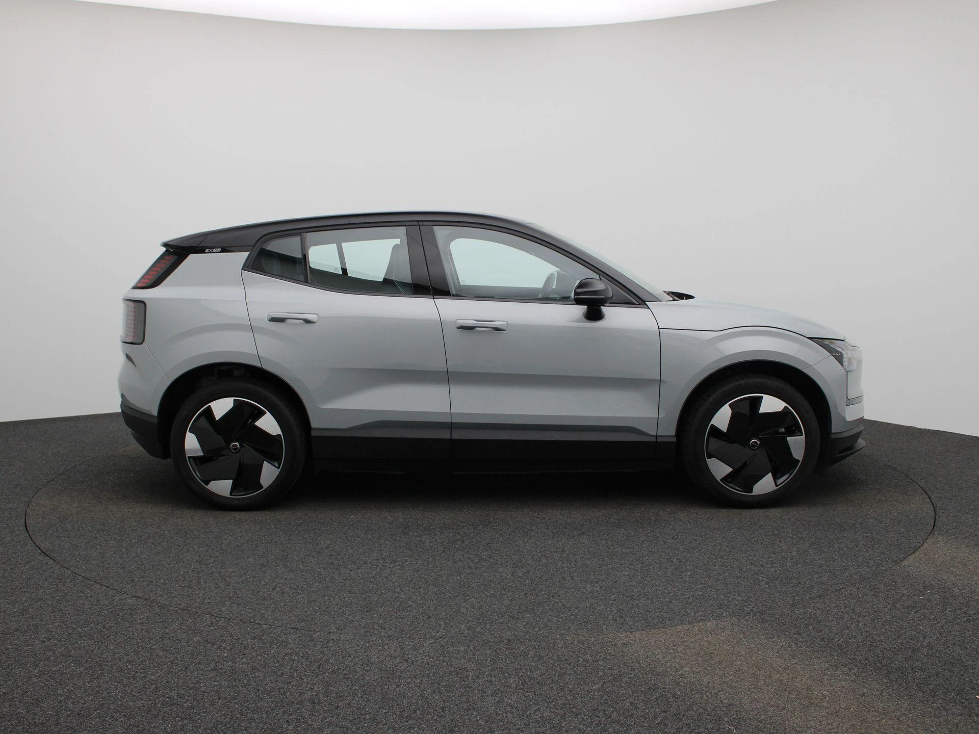 Volvo-EX30-image-5
