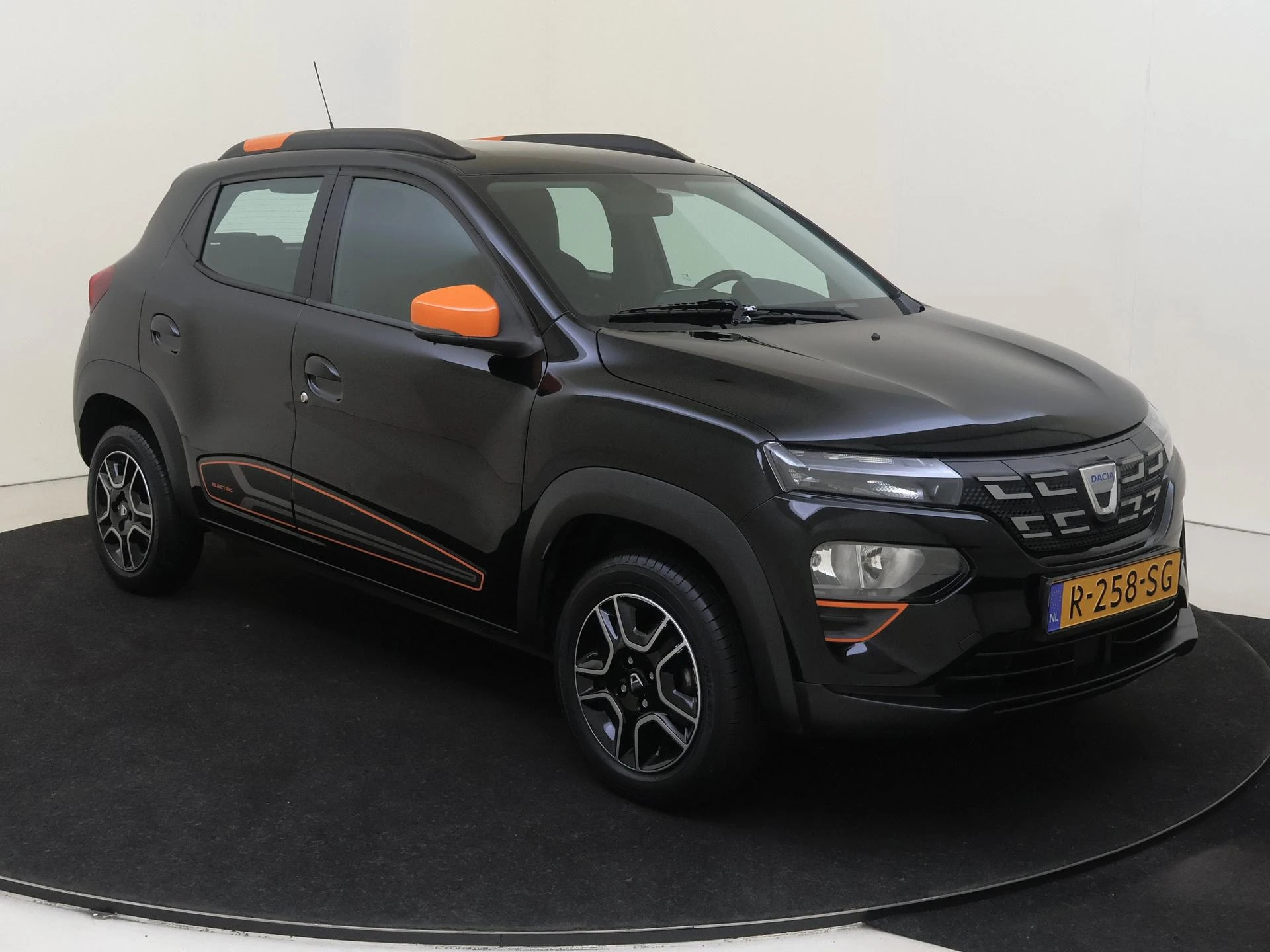 Dacia-Spring-image-1