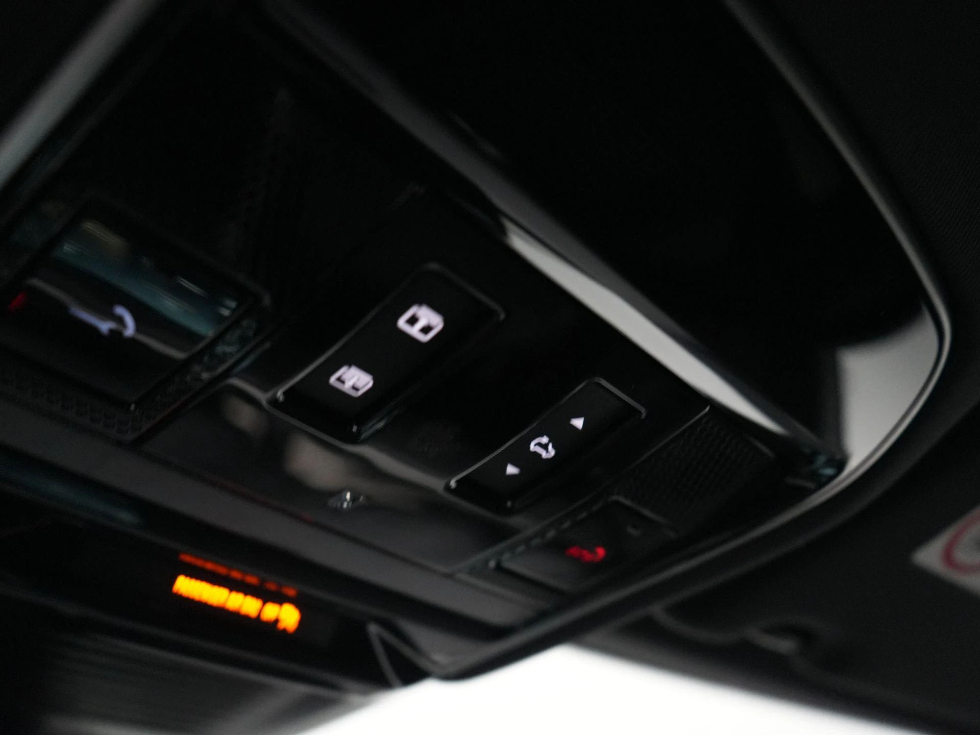 Land Rover-Range Rover Sport-image-17