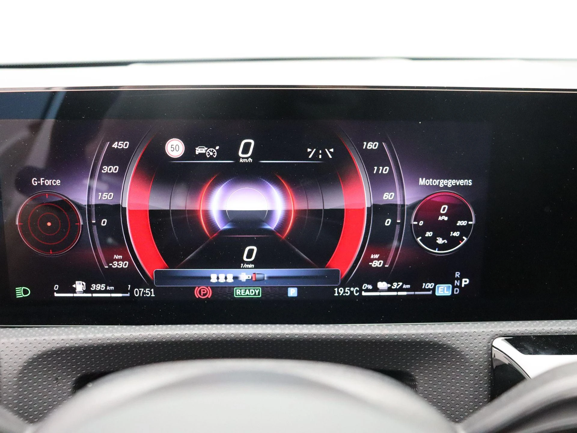 Mercedes-Benz-A-Klasse-image-10