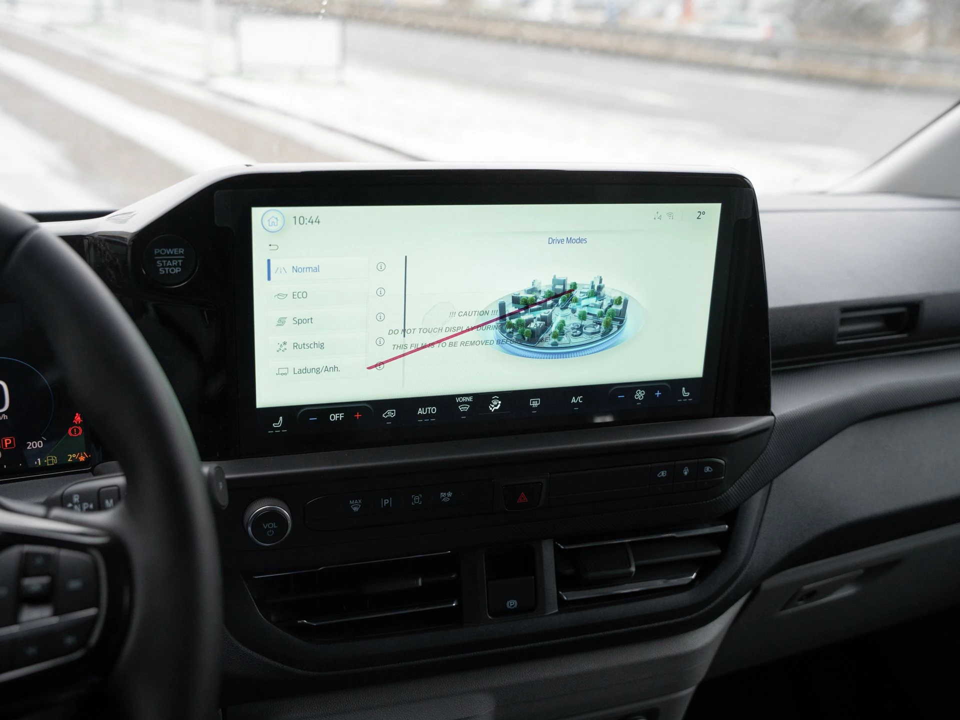 Ford Transit Custom Limited 2.0 EcoBlue 125kW 320 L2 Auto Turnier. 4-türig