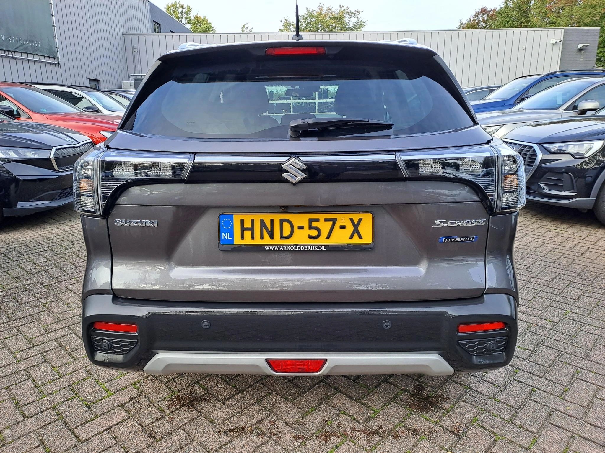 Suzuki-S-Cross-image-2