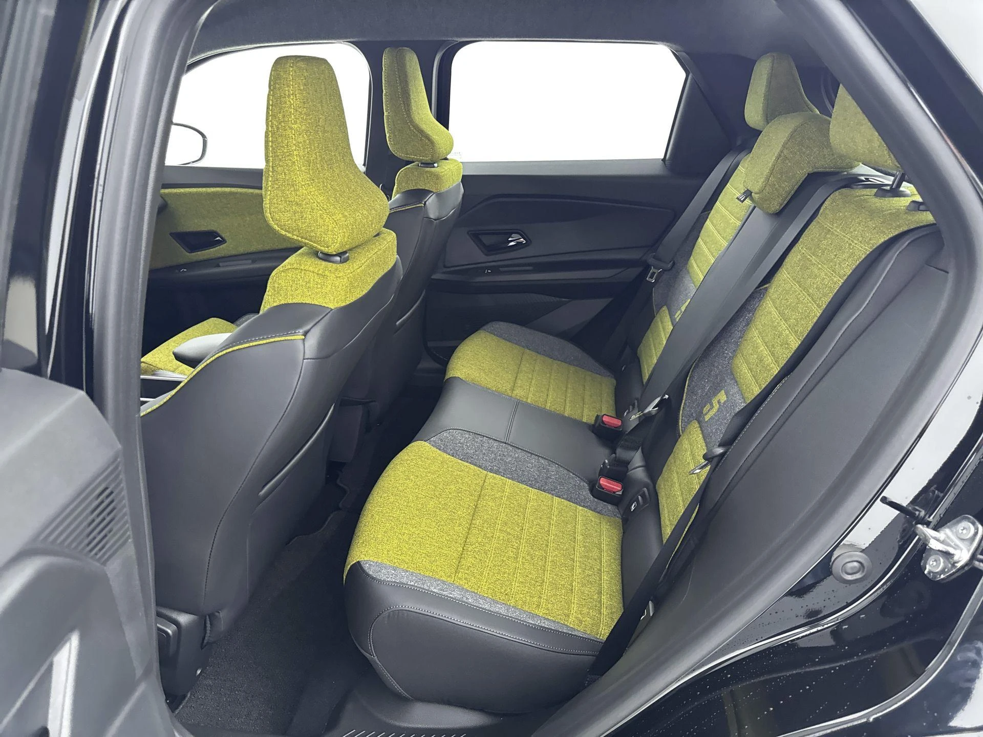 Renault-5-image-24