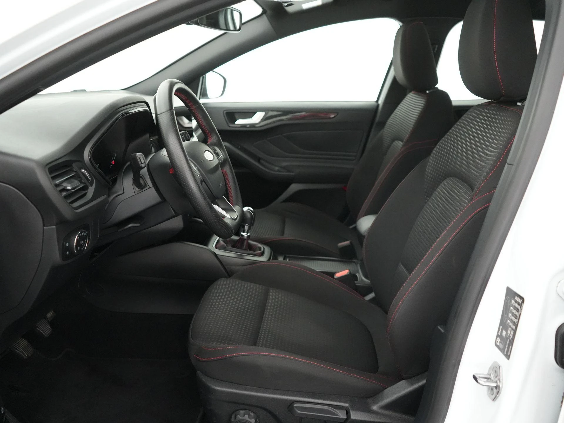 Ford Focus Clipper 1.0i EcoBoost MHEV 92kW ST-Line