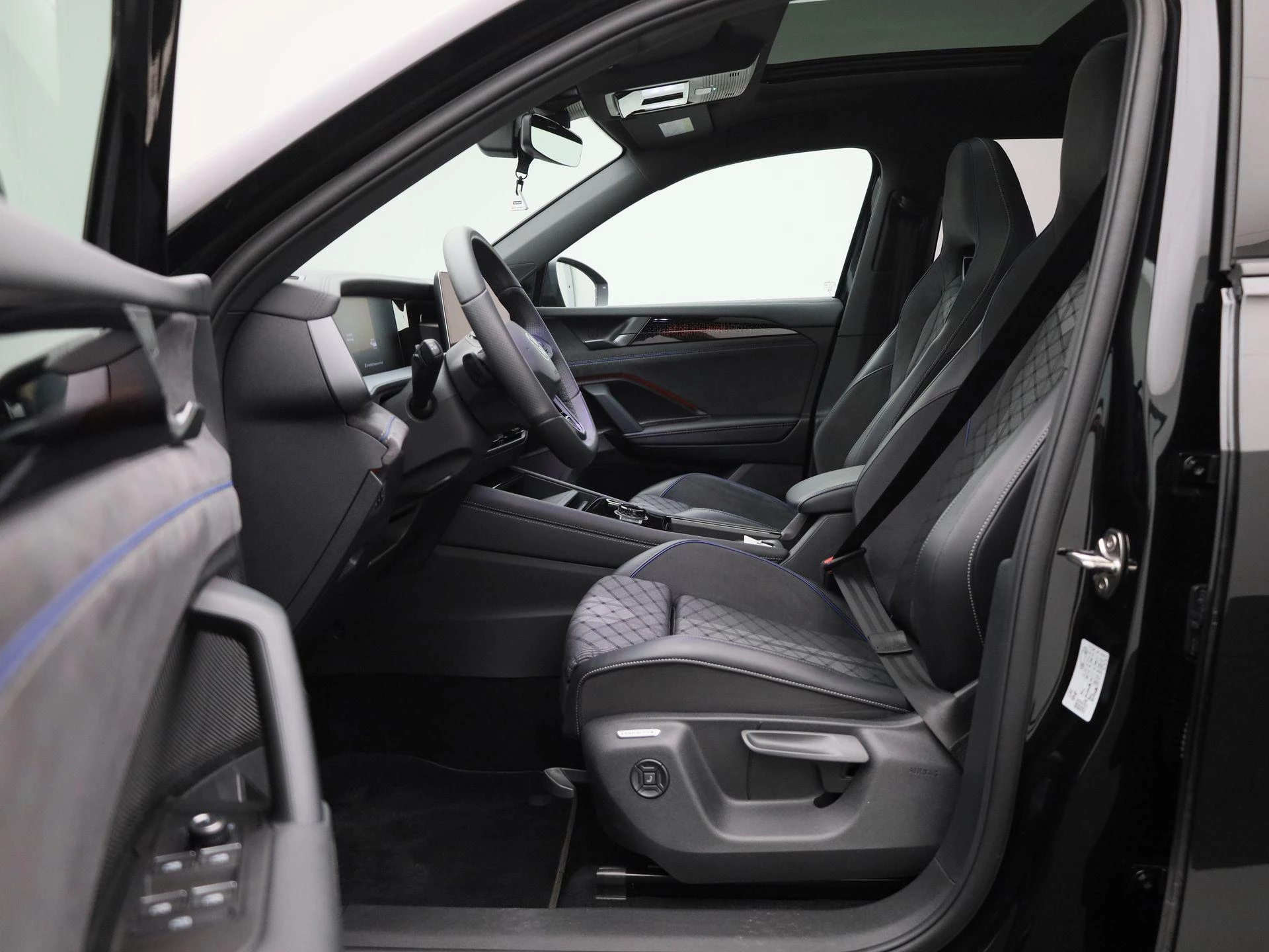 Volkswagen-Tayron-image-10