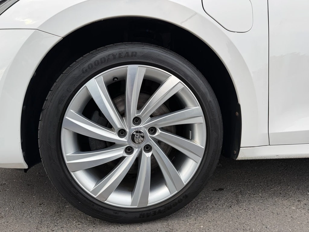 Škoda-Octavia-image-2