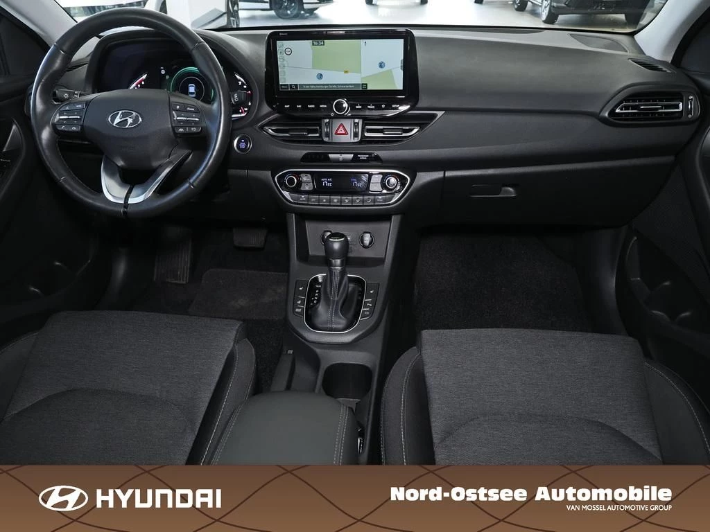 Hyundai i30 1.5 T-GDI TREND SHZ LHZ NAVI KAMERA LED Trend