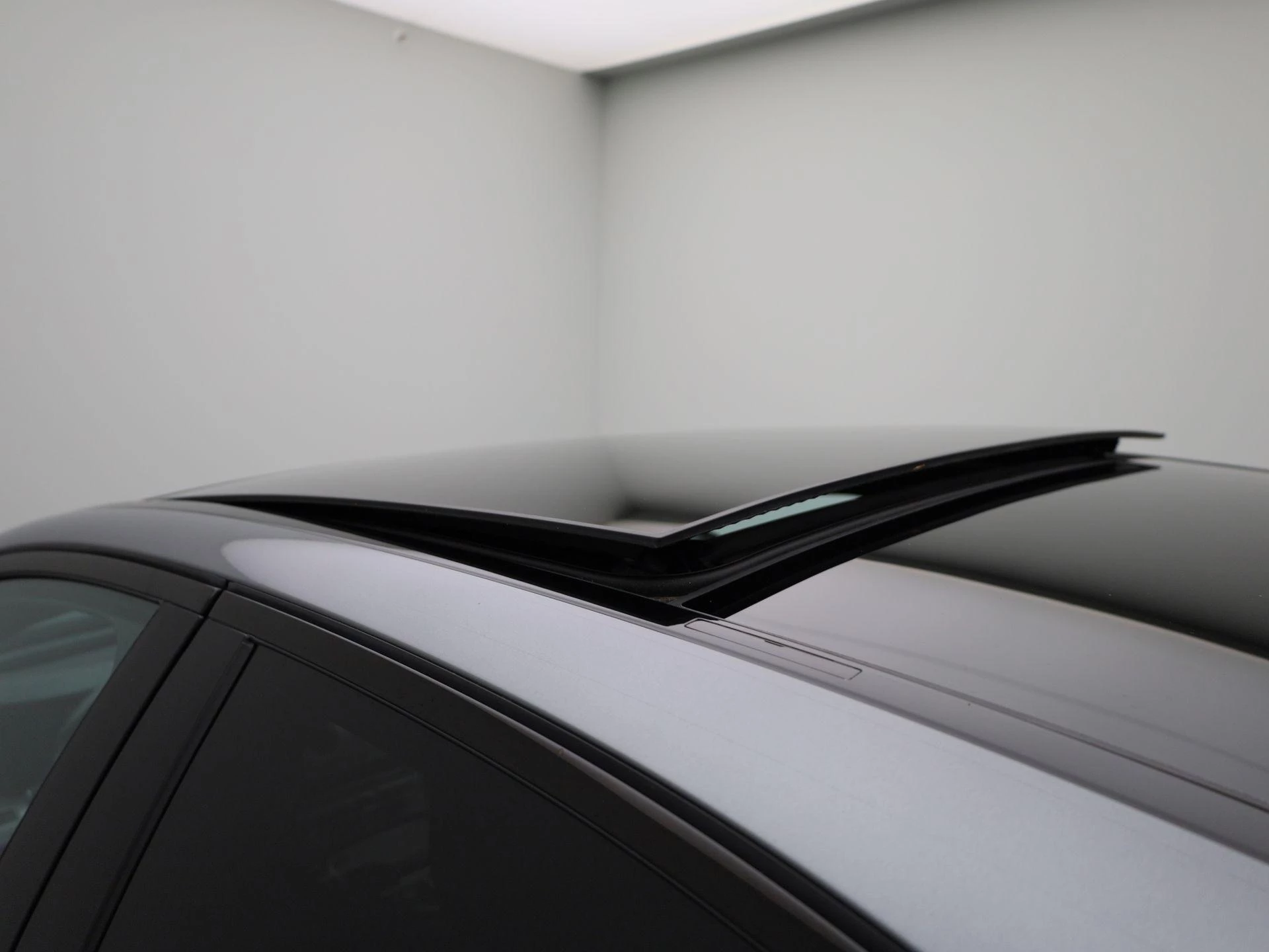 Mercedes-Benz-E-Klasse-image-44